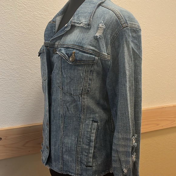 Pistola oversized raw edge denim jacket 🩵🩵🩵 - Picture 4 of 5